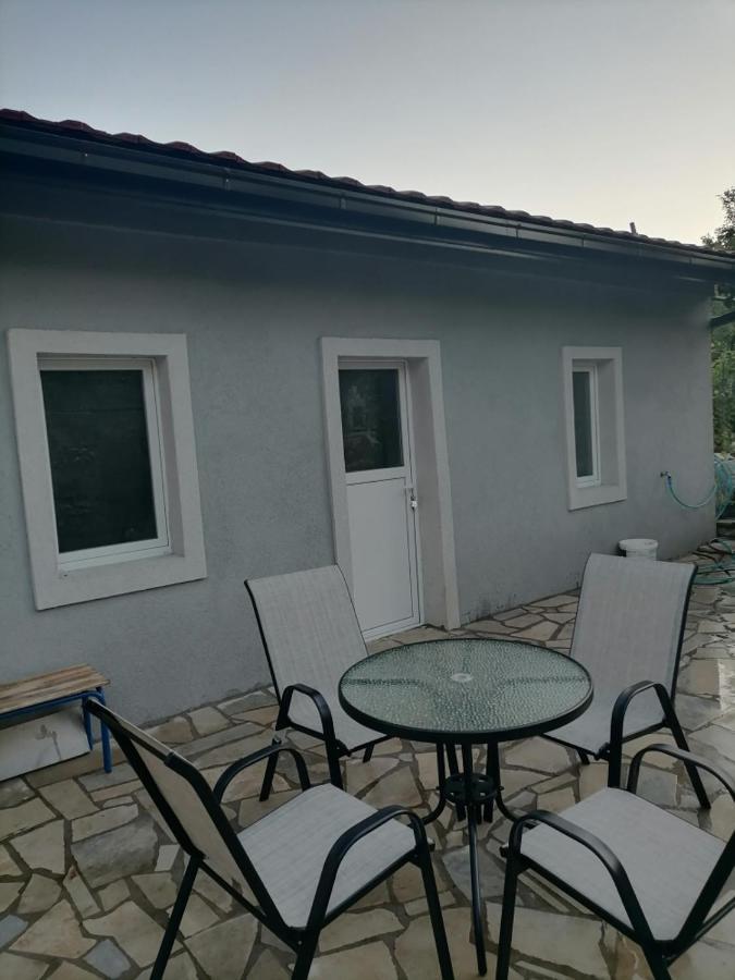 Apartmani 15 Цетинє Екстер'єр фото