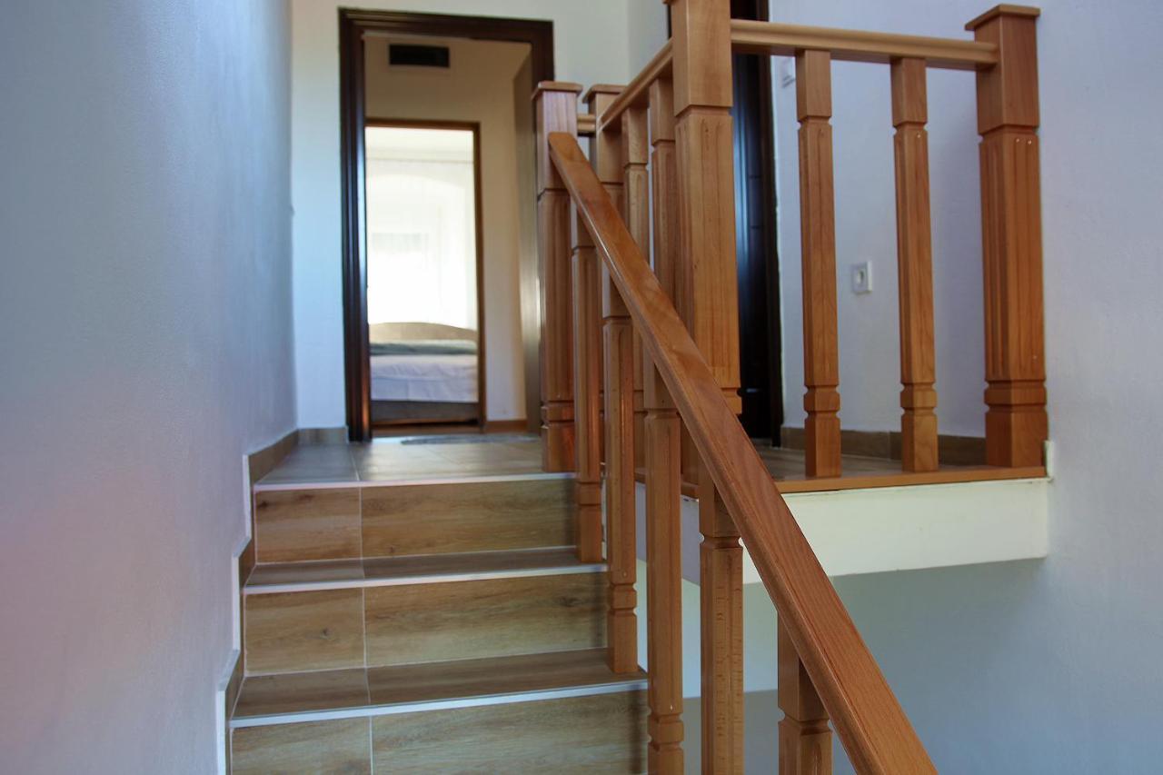 Apartmani 15 Цетинє Екстер'єр фото