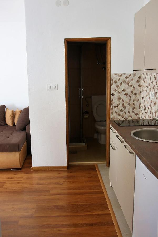 Apartmani 15 Цетинє Екстер'єр фото