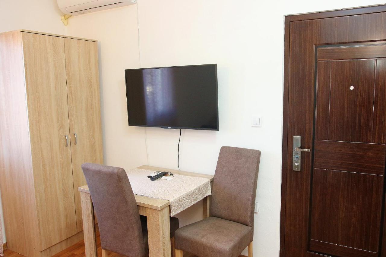 Apartmani 15 Цетинє Екстер'єр фото