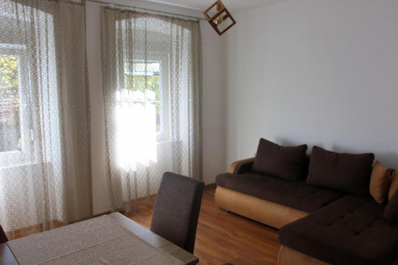 Apartmani 15 Цетинє Екстер'єр фото