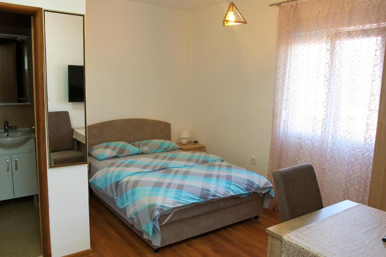 Apartmani 15 Цетинє Екстер'єр фото