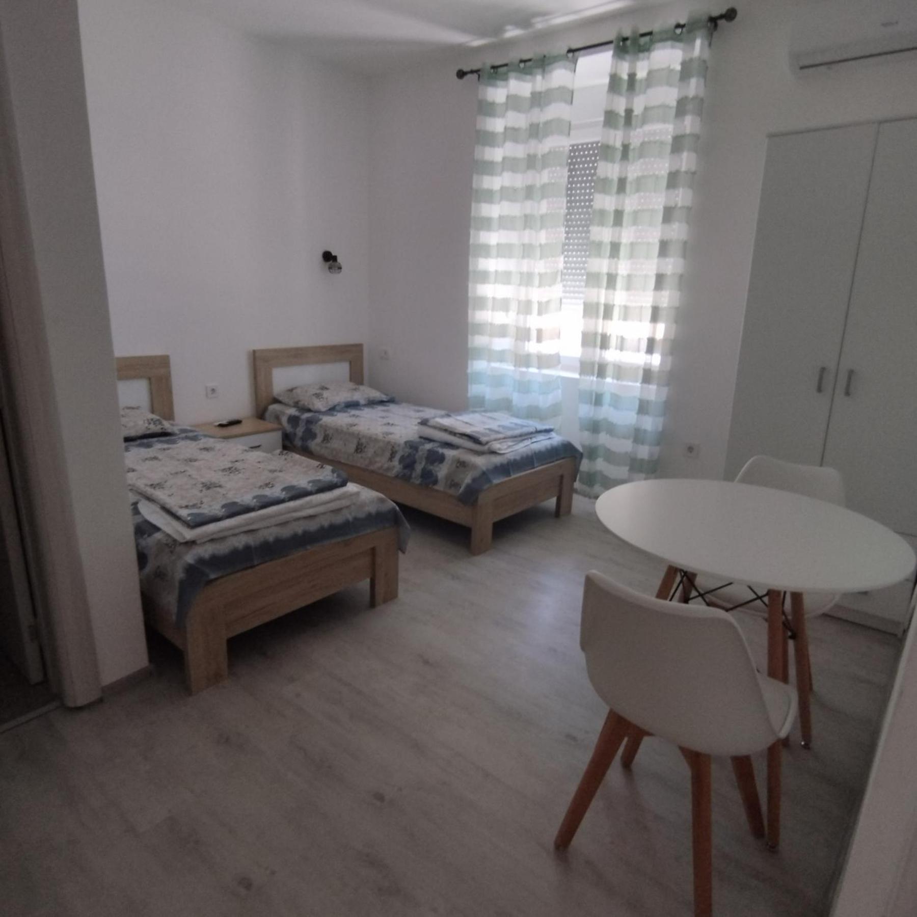 Apartmani 15 Цетинє Екстер'єр фото